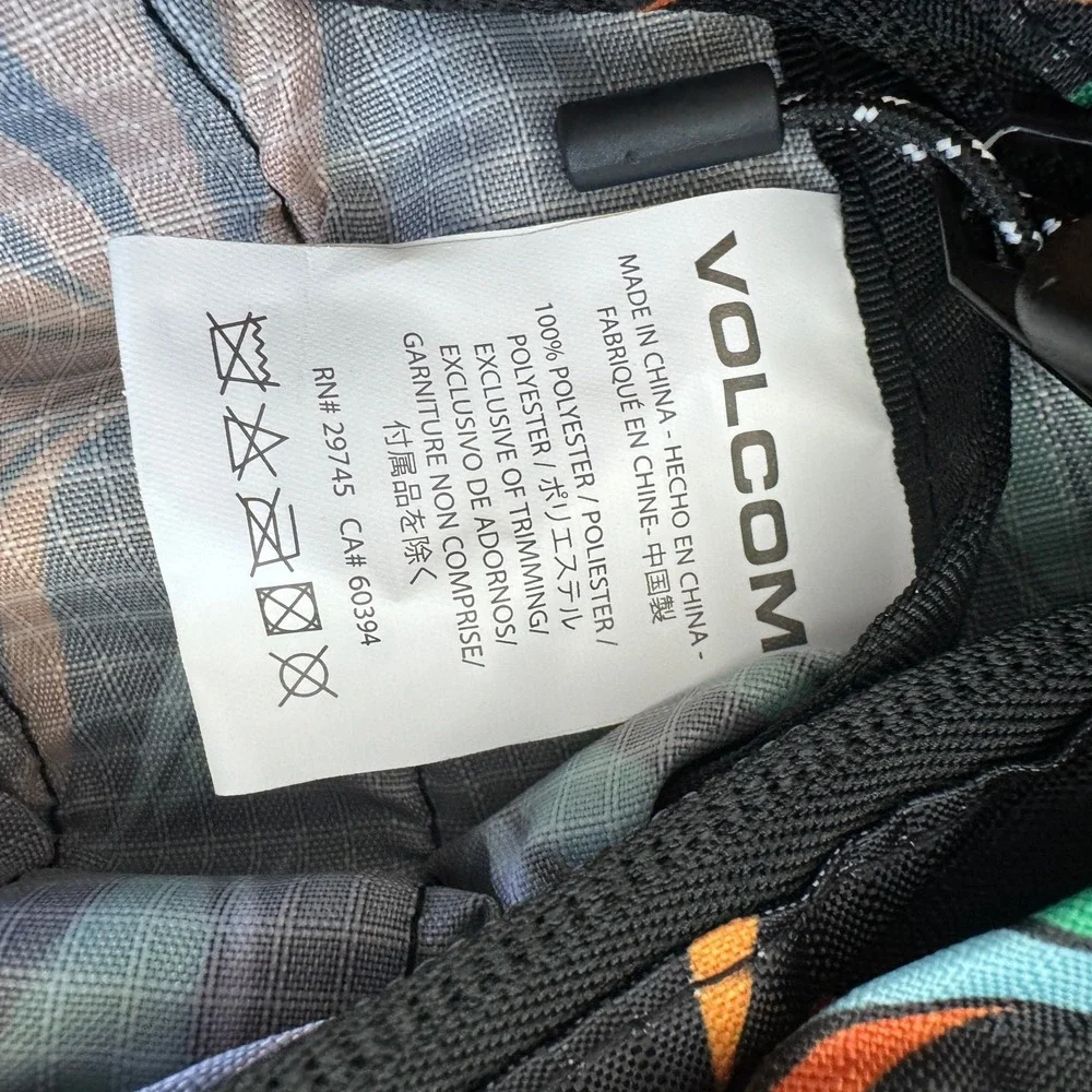 Volcom Packable Duffel Bag‎ Black Streetwear Travel Gym Lightweight 10 X 18 X 10